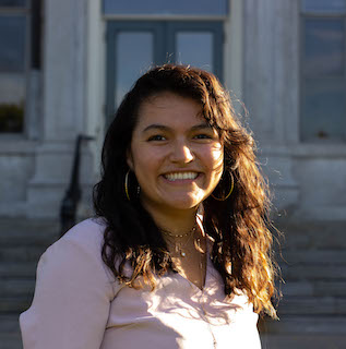 Estheralice Lopez Headshot